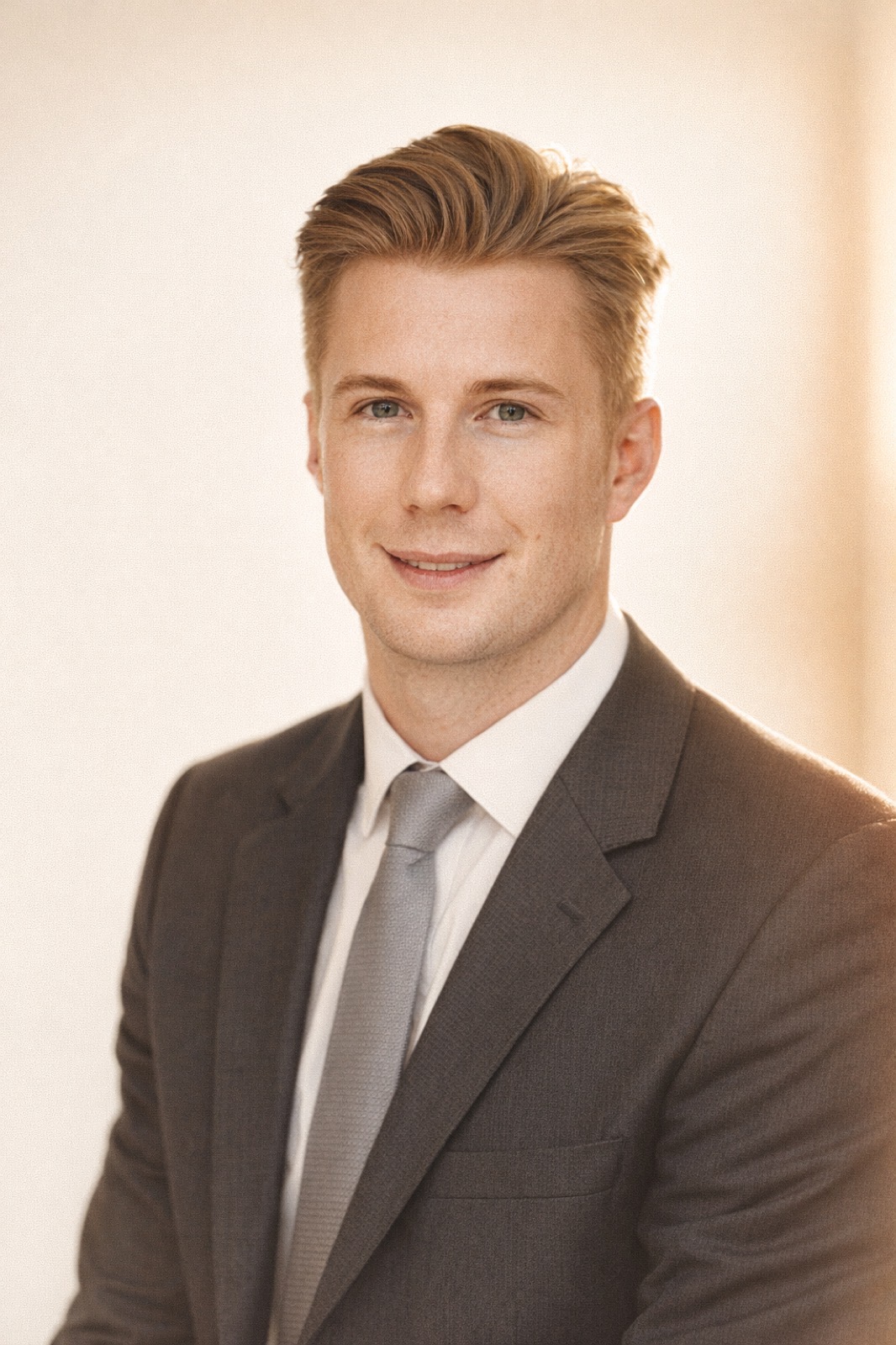 Christian Ossot, Ansprechpartner bei Nurseline für die Vermittlung internationaler Pflegekräfte