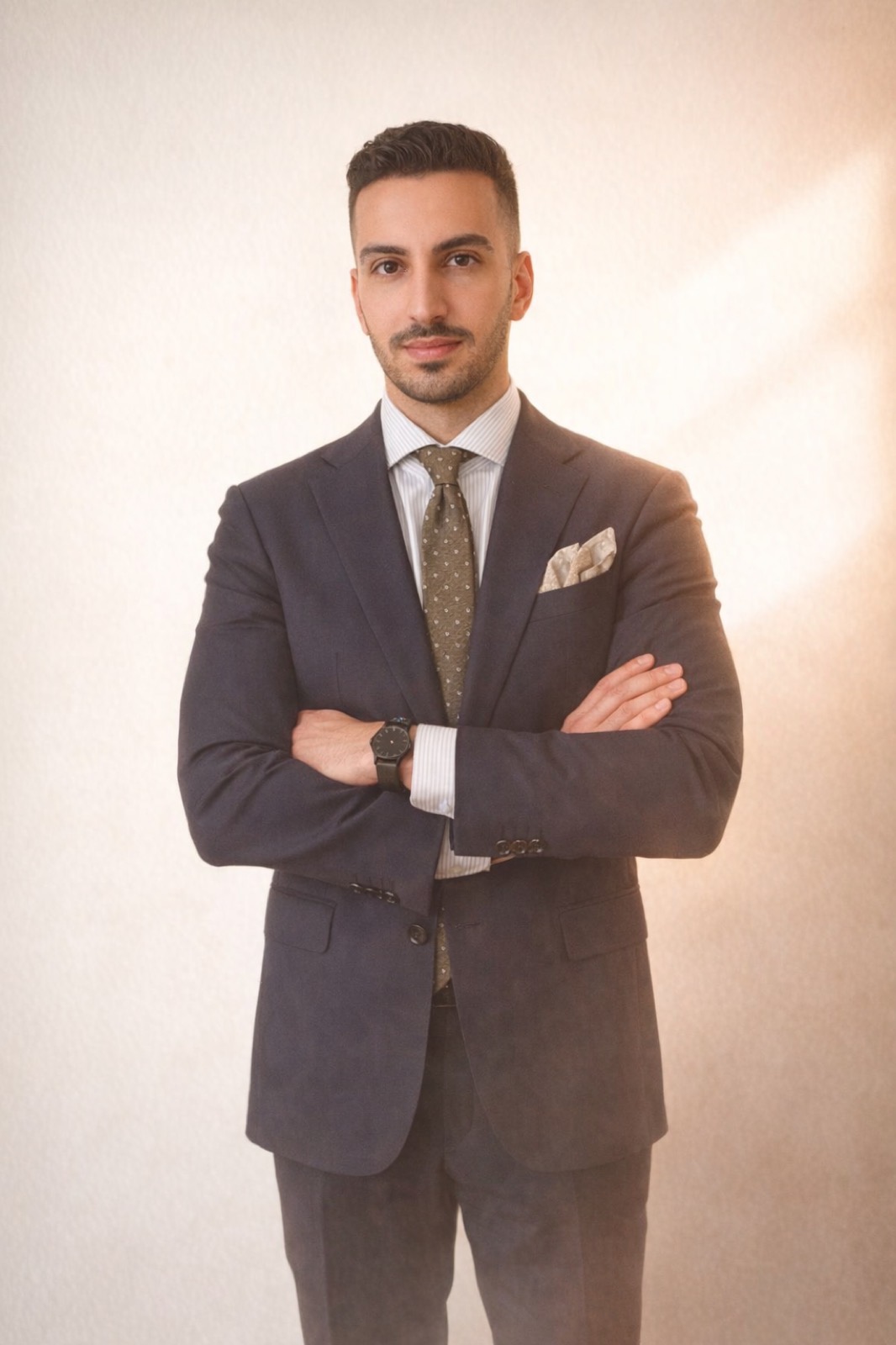 Mounir Benbouazza, Ansprechpartner bei Nurseline für die Vermittlung internationaler Pflegekräfte